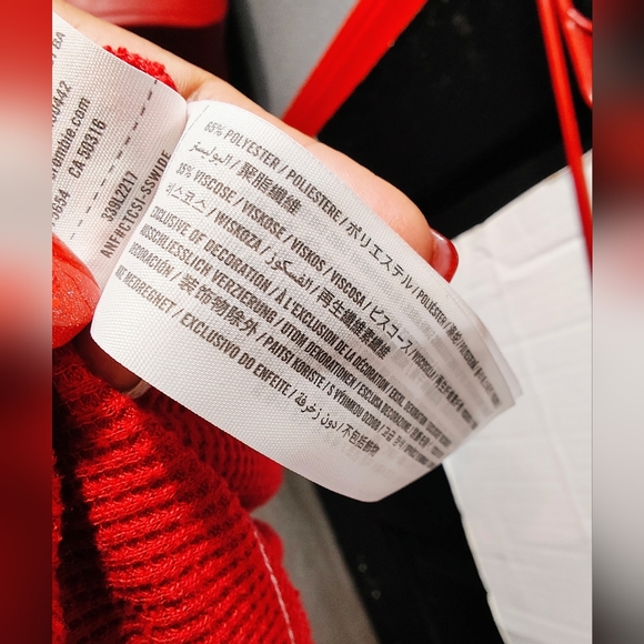 Hollister Red and Black Striped boyfriend Crop Top. Please See Pictures For Deta - Picture 13 of 14